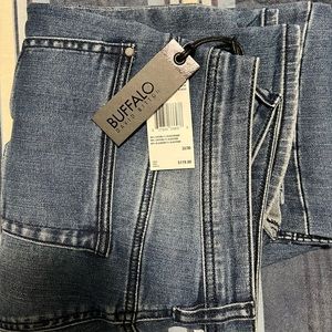 Sellin brand new slim fit buffalo jean david bitton 33/30